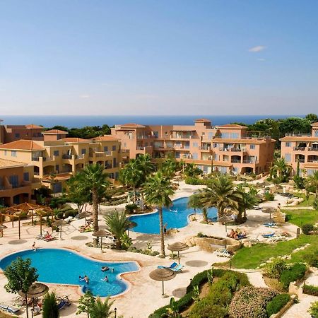 Comfortable 2 Bedroom Apartment In Popular Limnaria Gardens Paphos Exterior foto